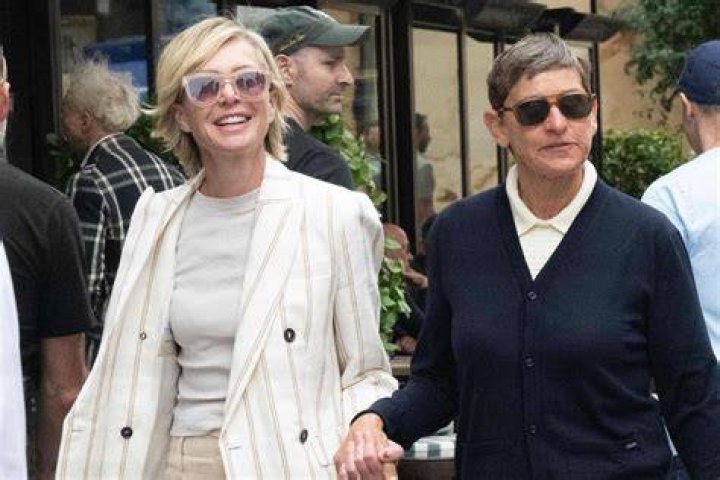 Are Ellen and Portia fighting?
