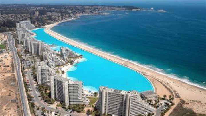Can you swim at San Alfonso del Mar?