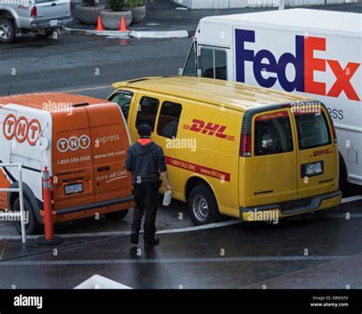 Does FedEx Do TNT?