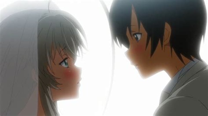Does mahiro end up with Nyaruko?