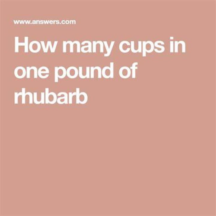 How many cups is a pound of chopped dates?