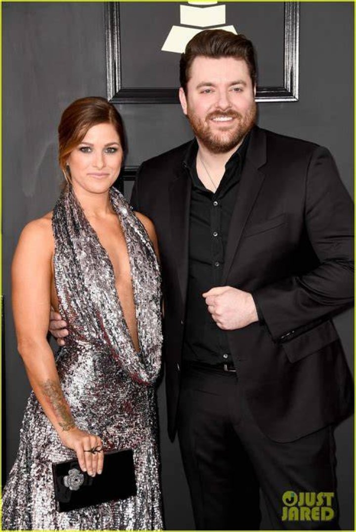 Is Chris Young still married?