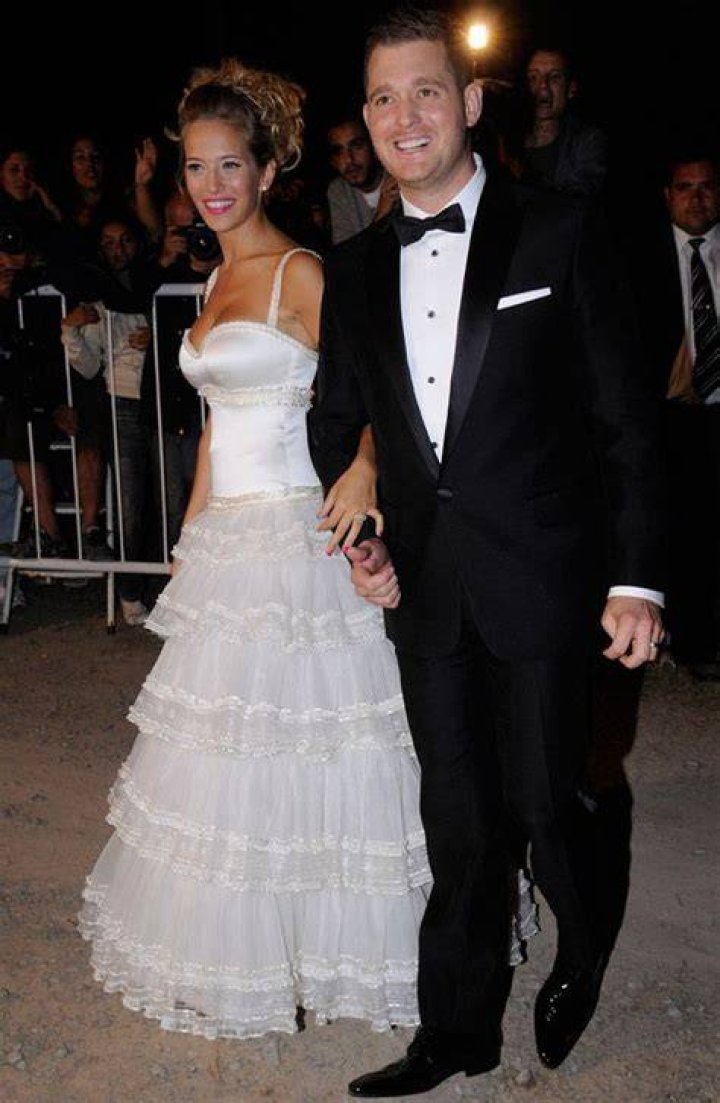 Is Michael Buble still married to Luisana Lopilato?