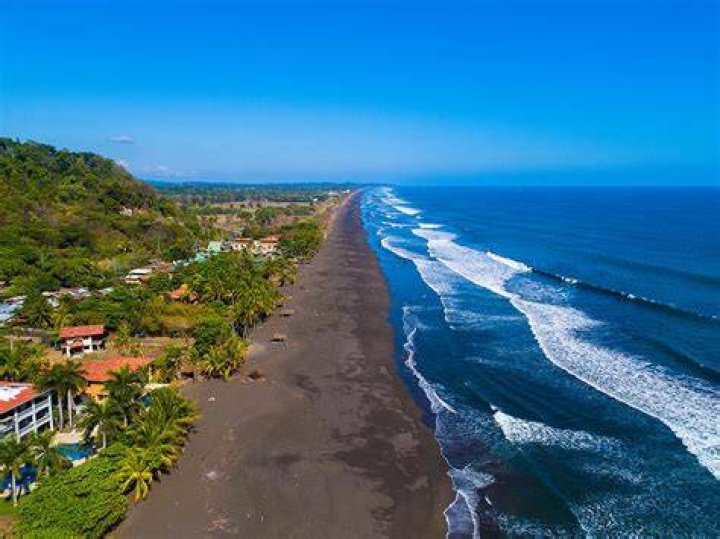 Is Santa Cruz Costa Rica safe?