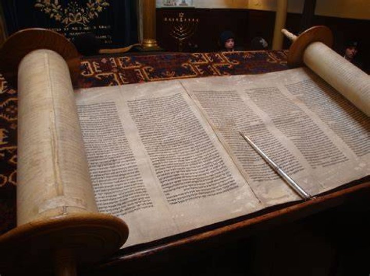 Is Torah a Greek word?