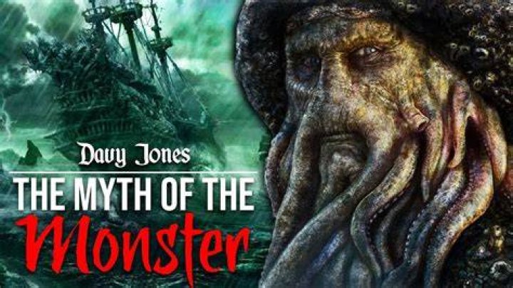 What does Davy Jones say at the beginning of Daydream Believer?