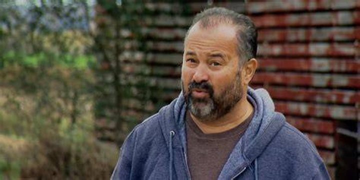 What happened to Frank on the pickers?