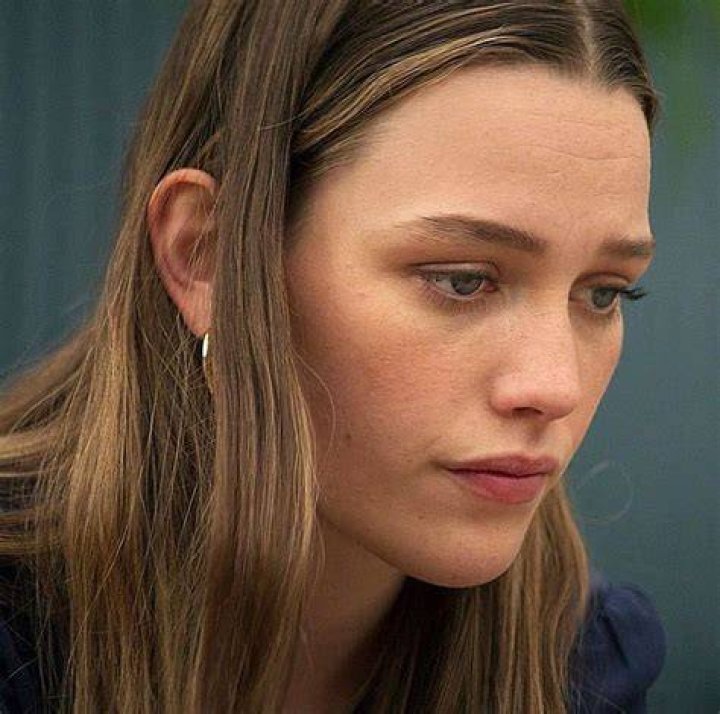 What happened to Victoria Pedretti Instagram?