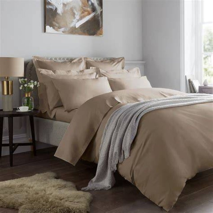 What is a good thread count for duvet cover?