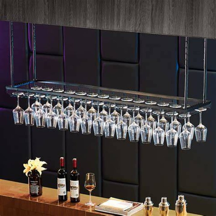 What is bar glass rack?