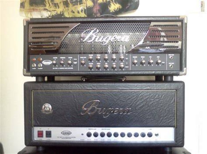 What is the Bugera 1990 a clone of?