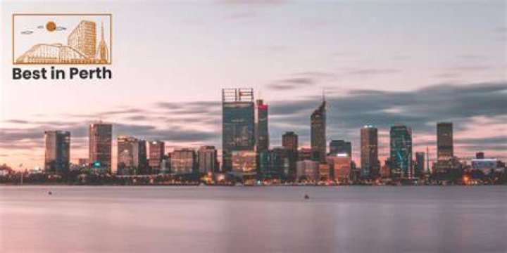 Where should I stop between Perth and Adelaide?