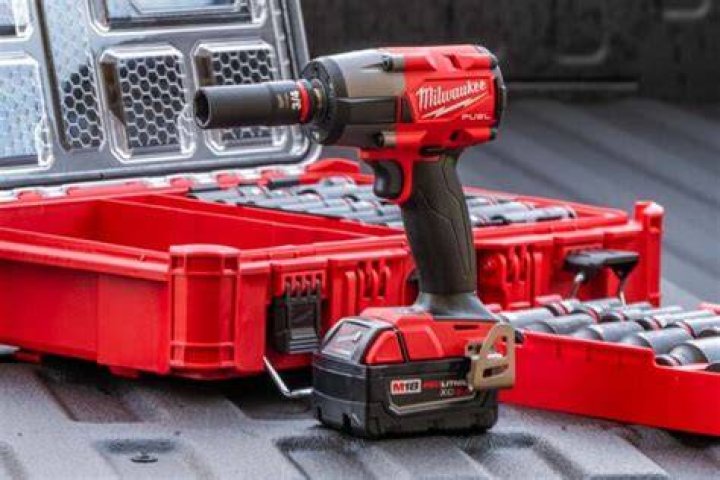 Which is the best Milwaukee impact wrench?