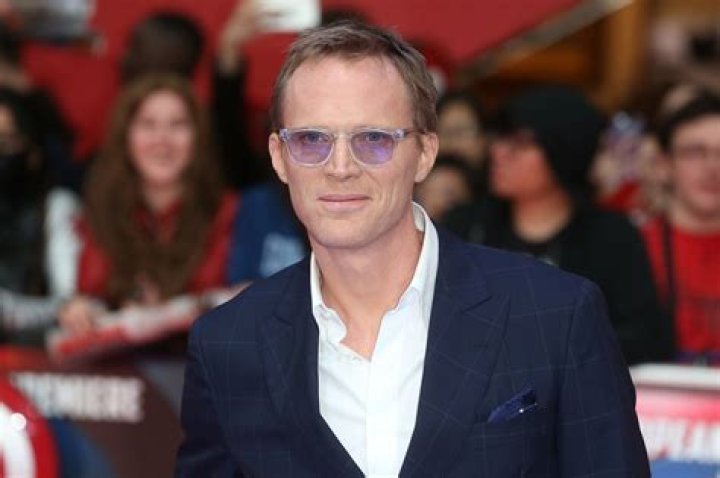 Why didnt Paul Bettany play Jarvis in Agent Carter?